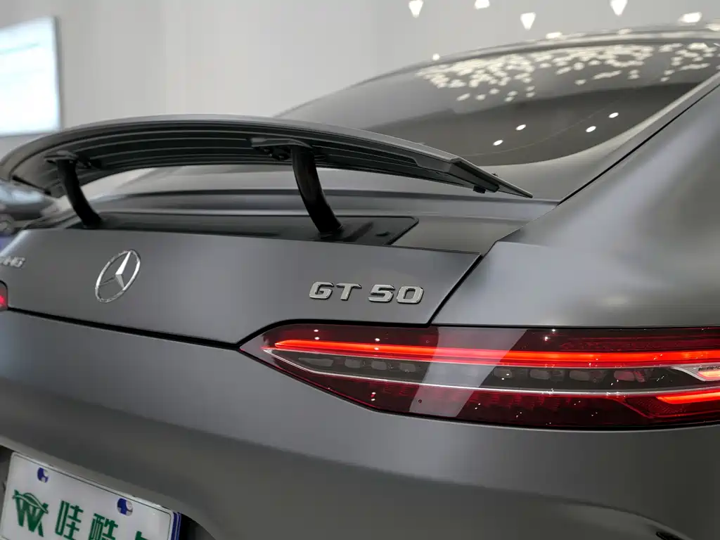 MERCEDES-BENZ AMG GT