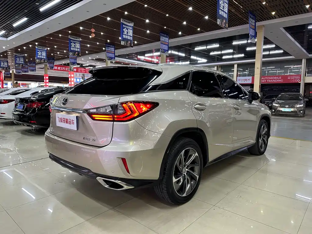 LEXUS RX