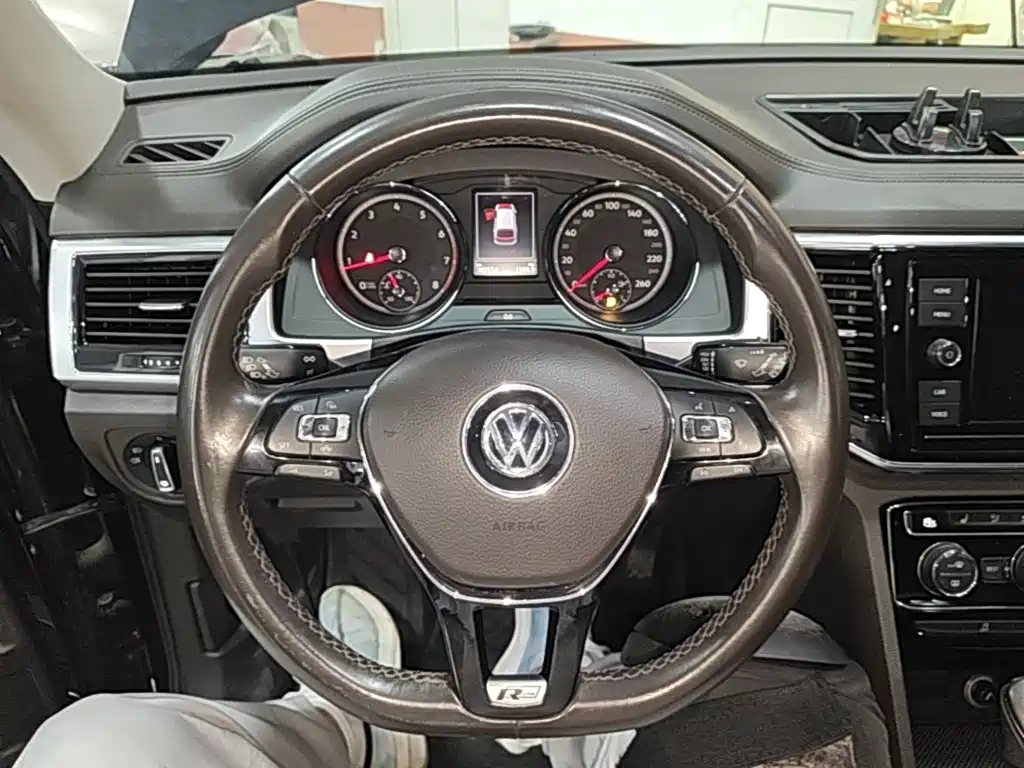 Volkswagen Teramont — миниатюра 11