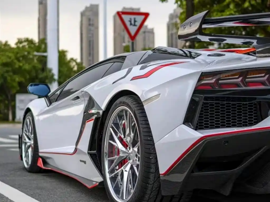 Lamborghini Aventador 2011 LP 700-4