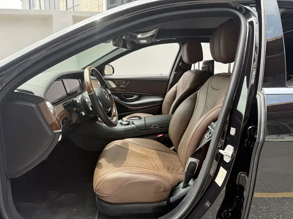 Mercedes-Benz S-Class — миниатюра 10