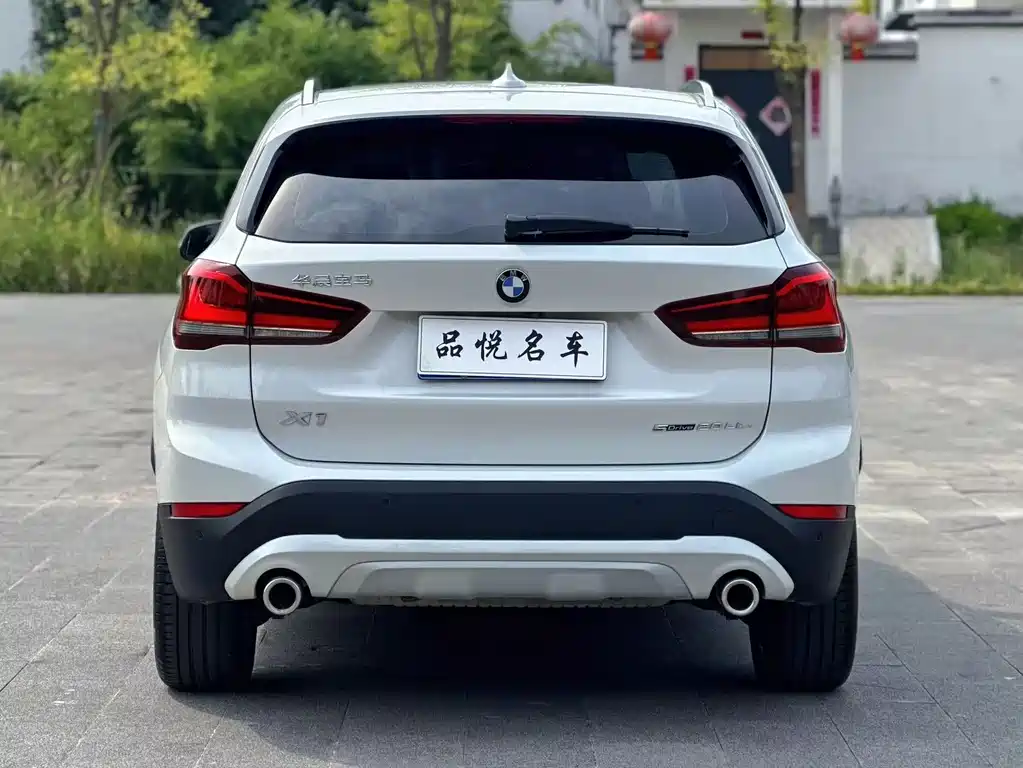 BMW X1 — миниатюра 7