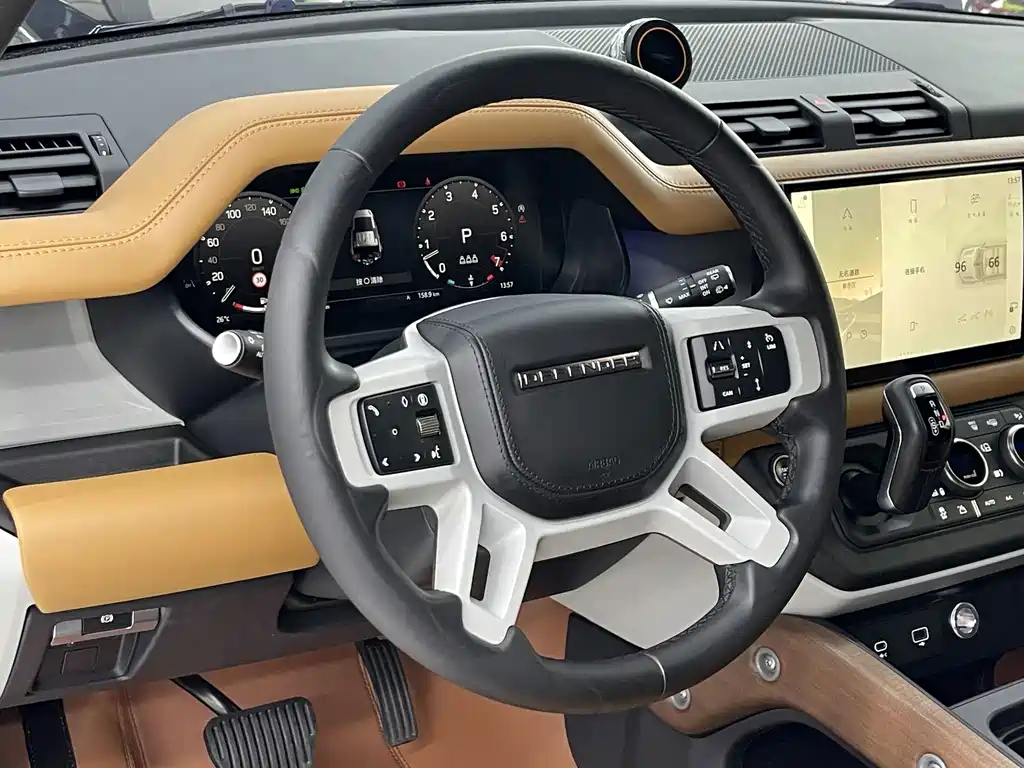 Land Rover Defender — миниатюра 5