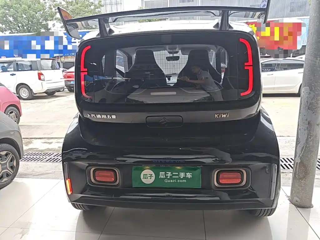 Baojun KiWi EV — миниатюра 6