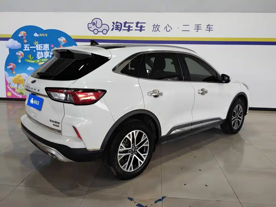 Ford Escape — миниатюра 3
