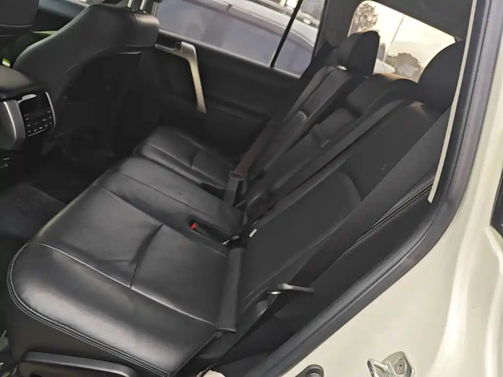 Toyota Prado — миниатюра 17