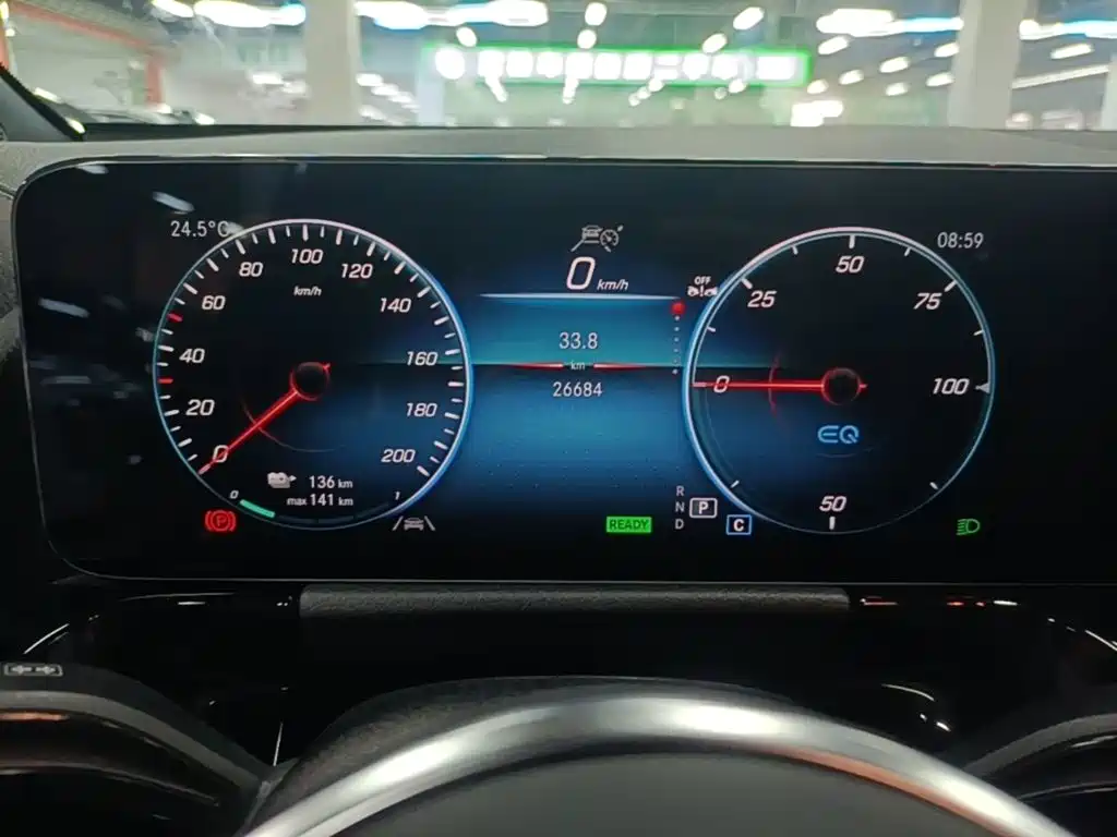 Mercedes-Benz EQA — миниатюра 12