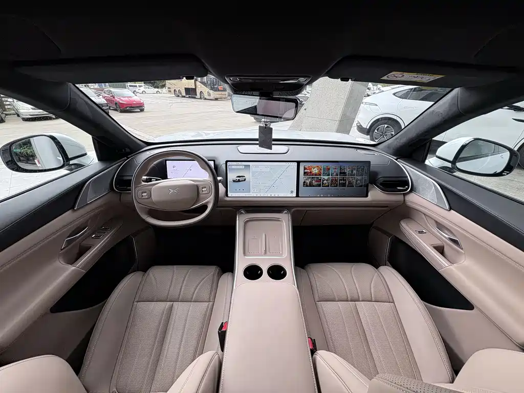 XPeng G9 — миниатюра 5