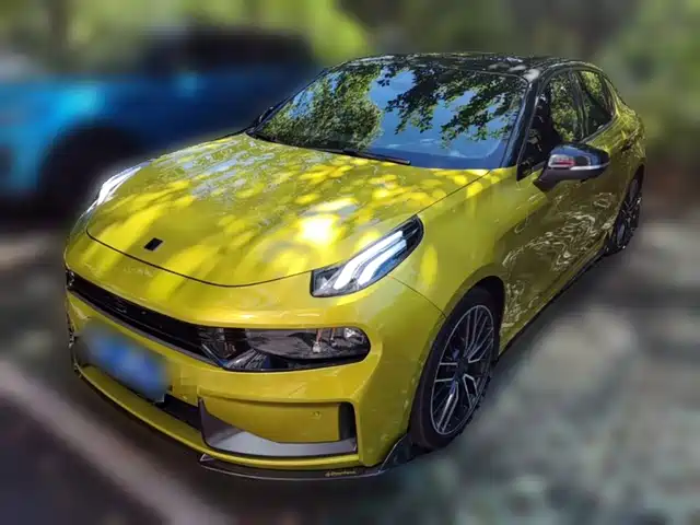2020 Lynk & Co 03