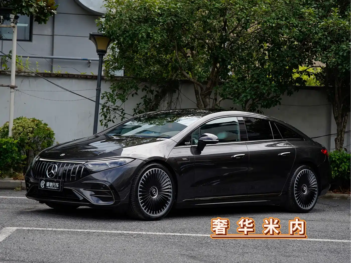奔驰EQS AMG 2023款 AMG EQS 53 4MATIC+ 2024