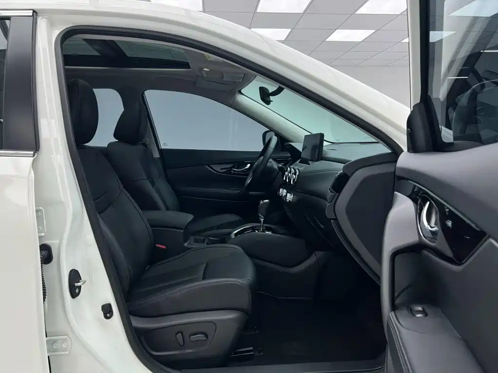 Nissan X-Trail — миниатюра 15