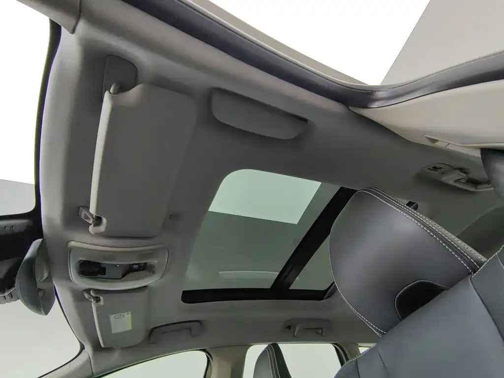 Volvo XC60 — миниатюра 14