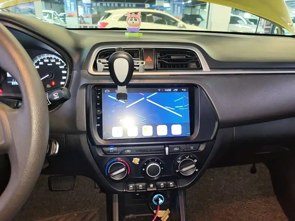 Hyundai Verna — миниатюра 13