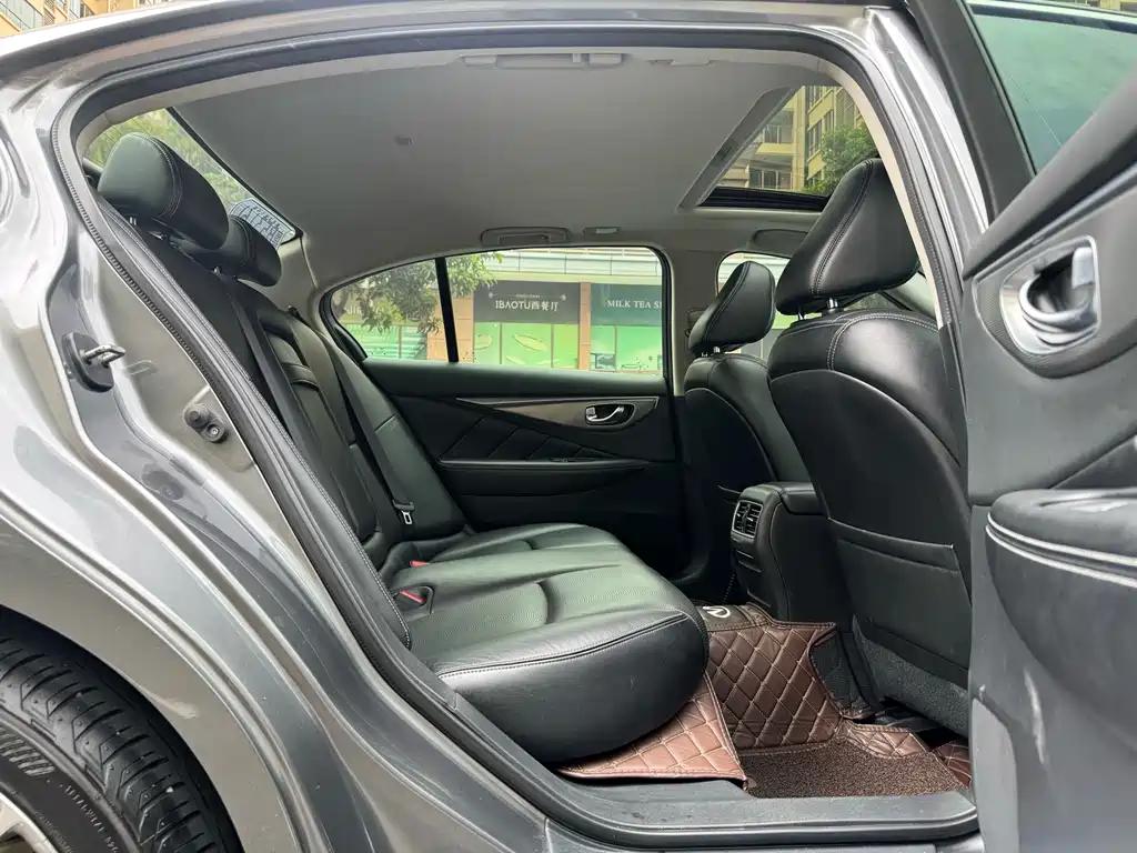 Infiniti Q50L — миниатюра 12