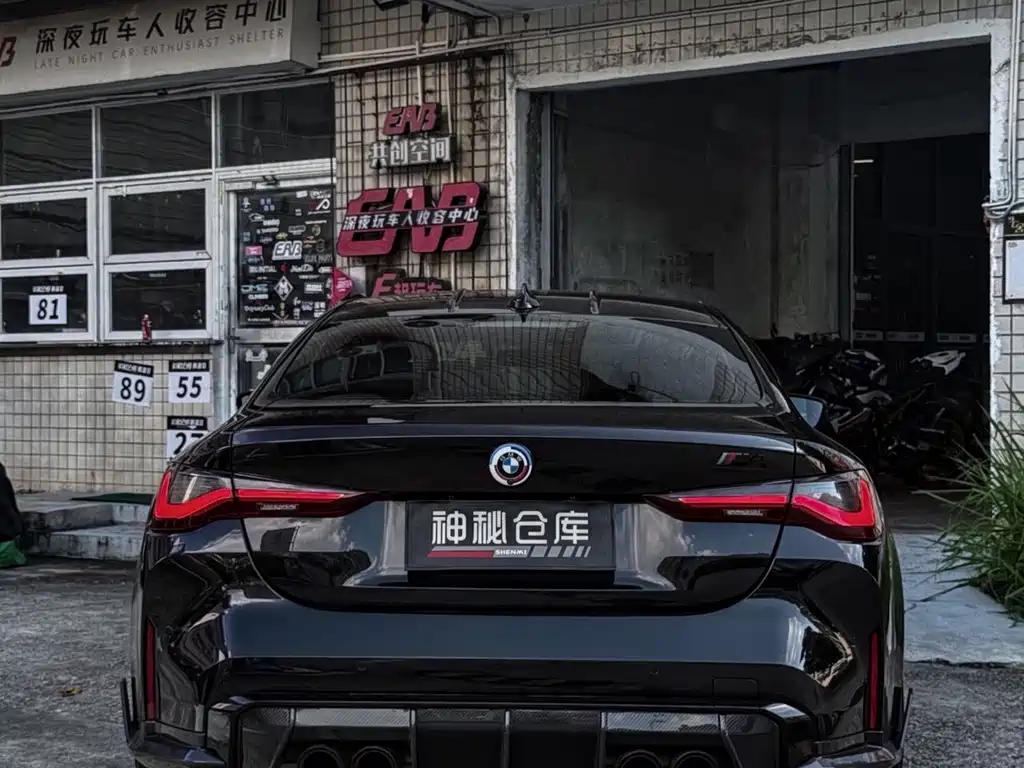 BMW M4 — миниатюра 5