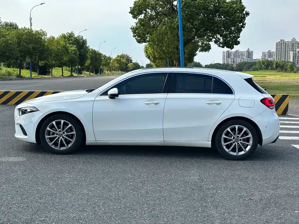 Mercedes-Benz A-Class (Import) — миниатюра 8