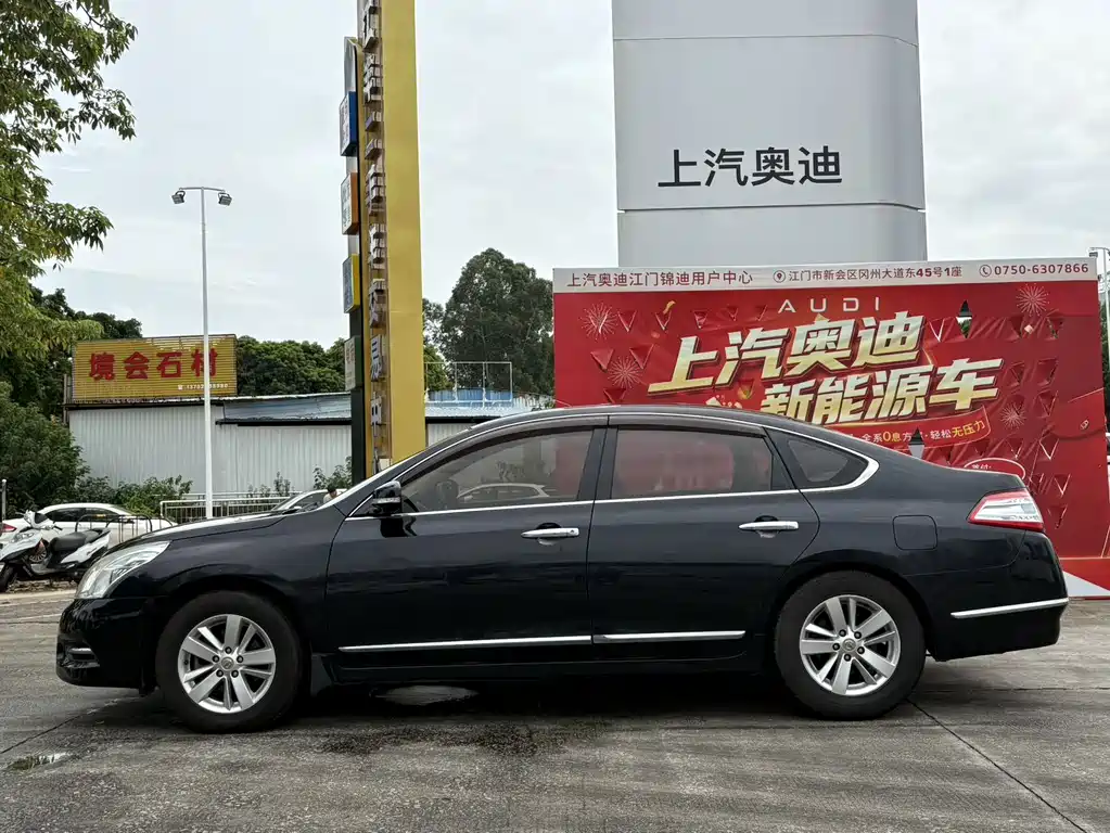 Nissan Teana — миниатюра 9