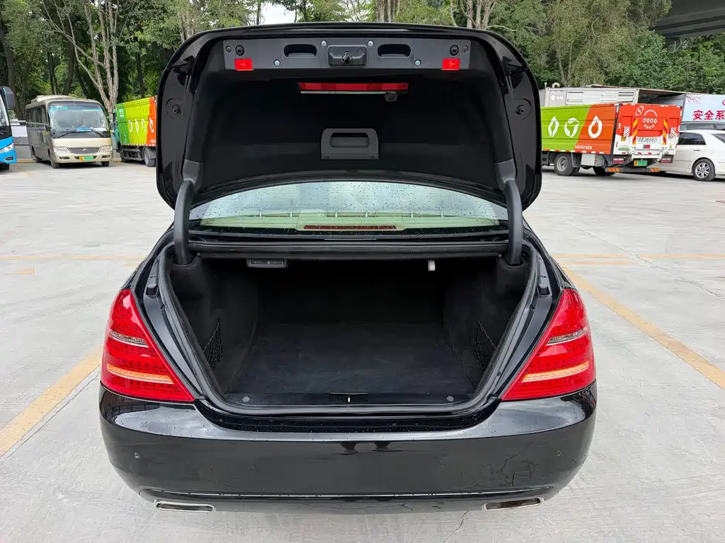 Mercedes-Benz S-Class — миниатюра 21