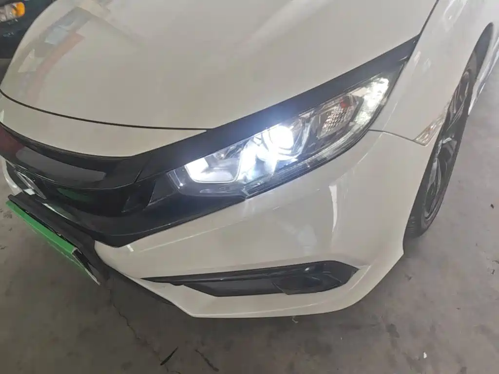Honda Civic — миниатюра 24