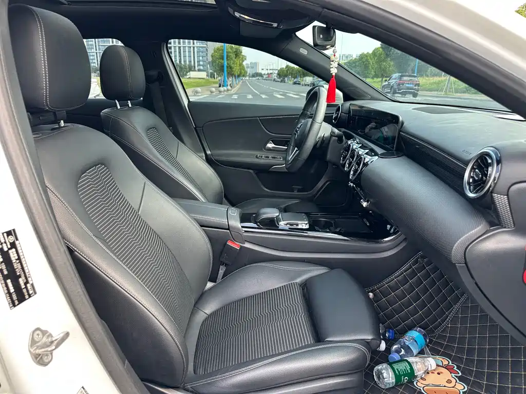 Mercedes-Benz A-Class (Import) — миниатюра 17