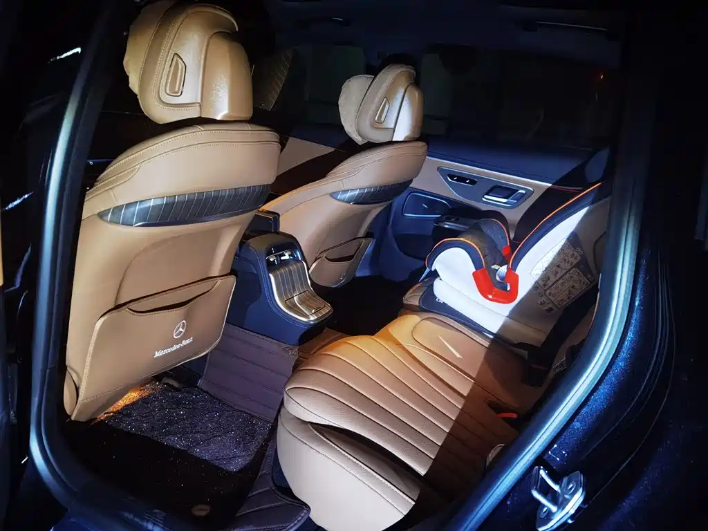 Mercedes-Benz E-Class E 2025 E 300 L Fashion
