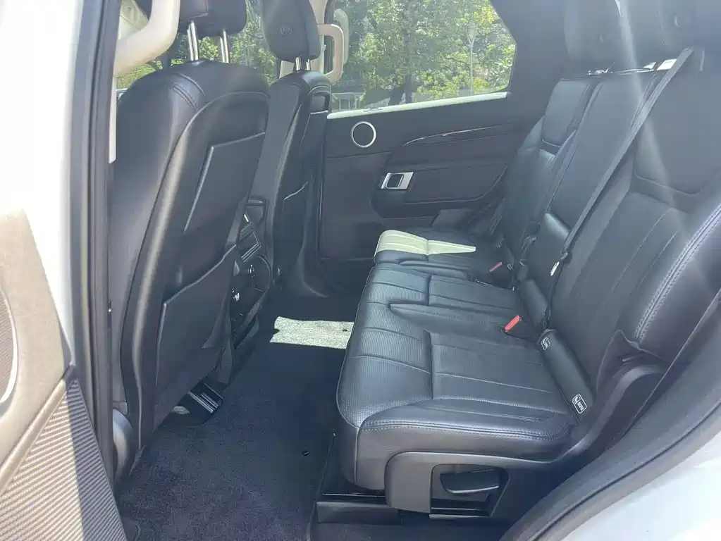 Land Rover Discovery — миниатюра 11
