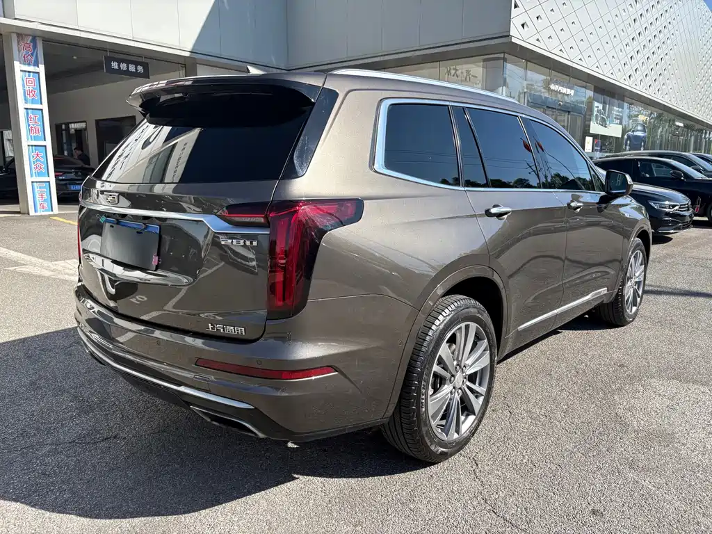 Cadillac XT6 — миниатюра 6