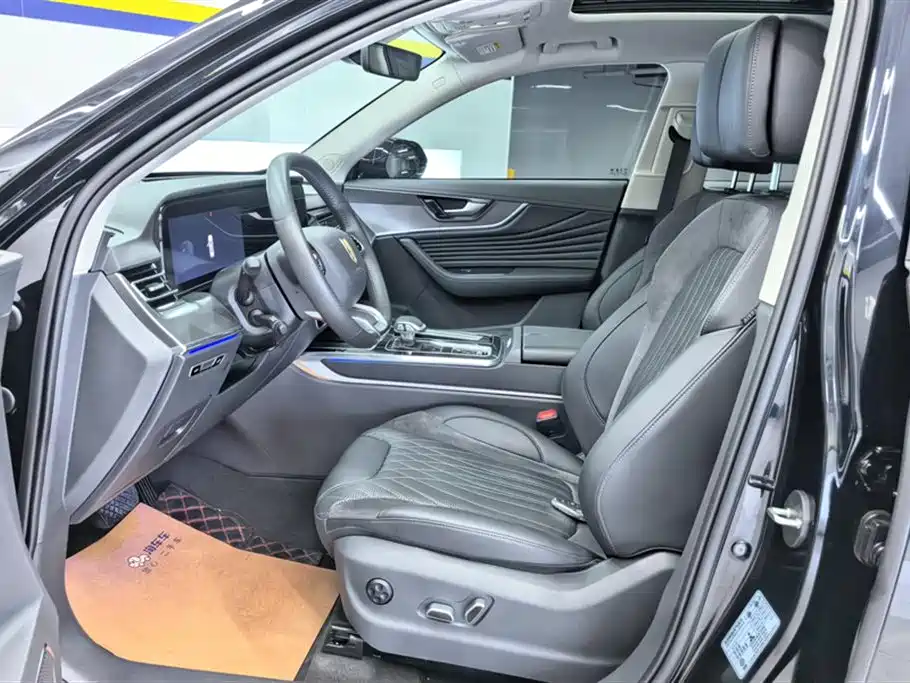 Hongqi HS5 2023 2.0T Pro