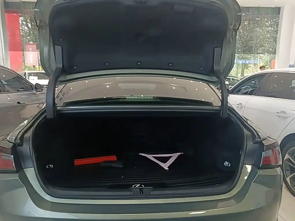 Lexus ES — миниатюра 19