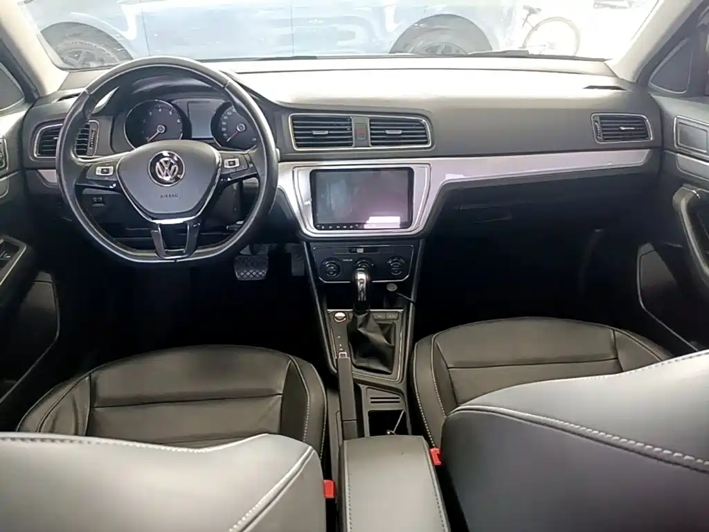 Volkswagen Gran Lavida — миниатюра 10