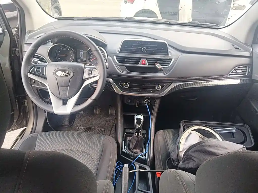 JAC Refine S3 — миниатюра 10