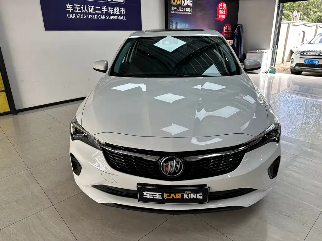 Buick Verano — миниатюра 2