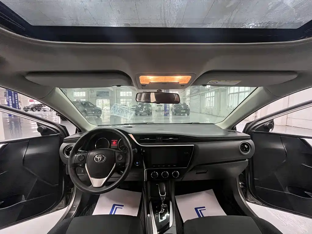 Toyota Corolla — миниатюра 9