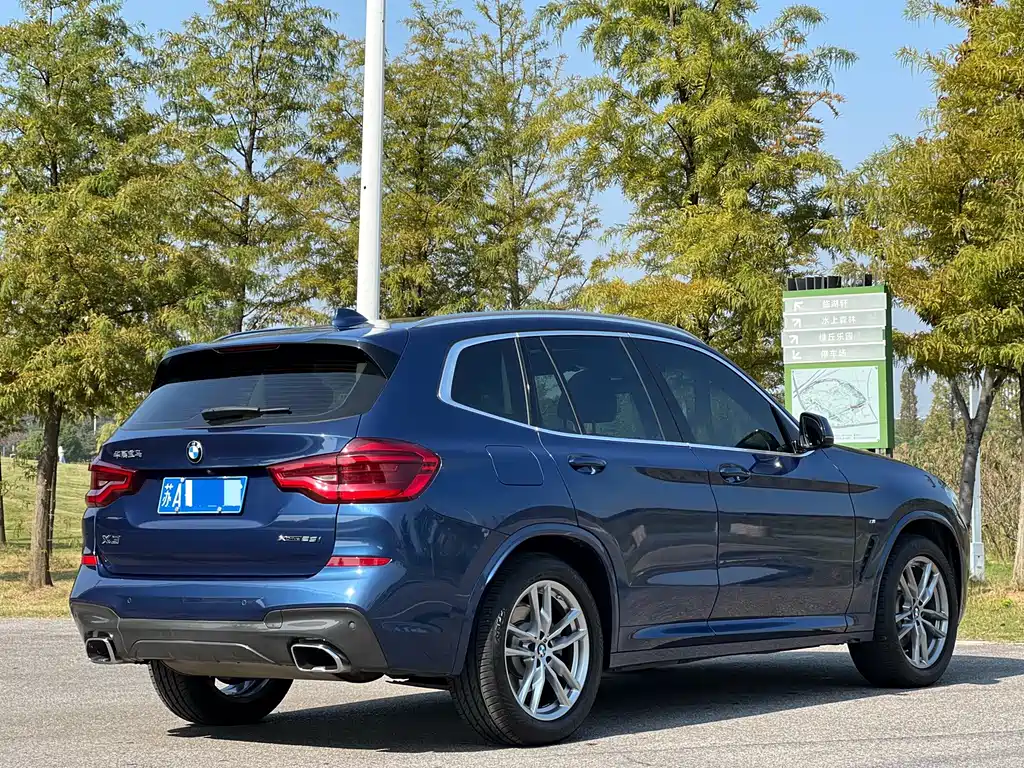 BMW X3 — миниатюра 5