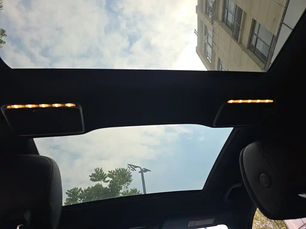 Mercedes-Benz GLC — миниатюра 18