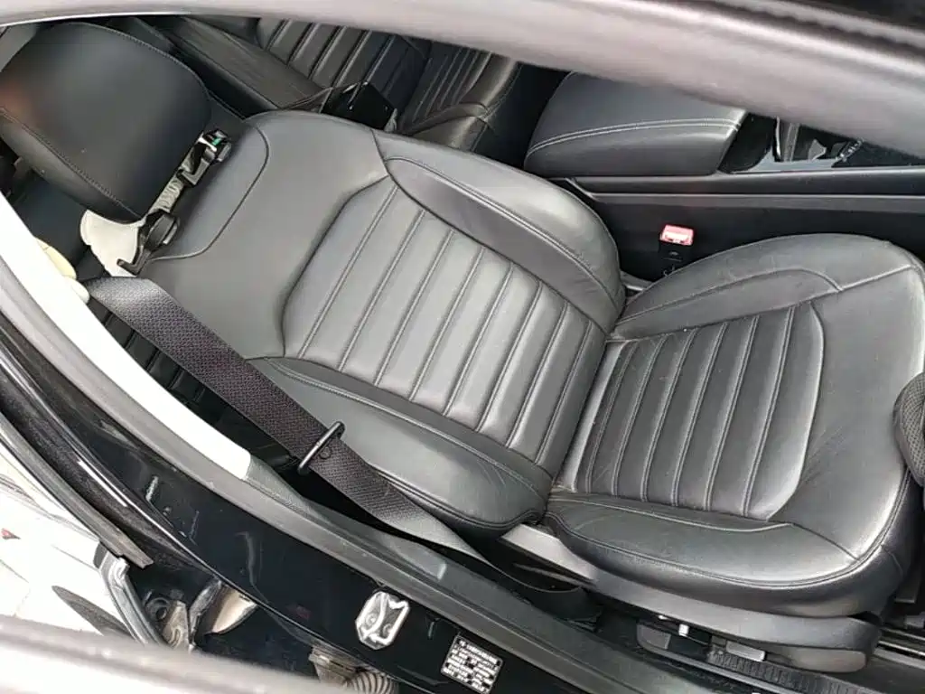 Ford Edge — миниатюра 25