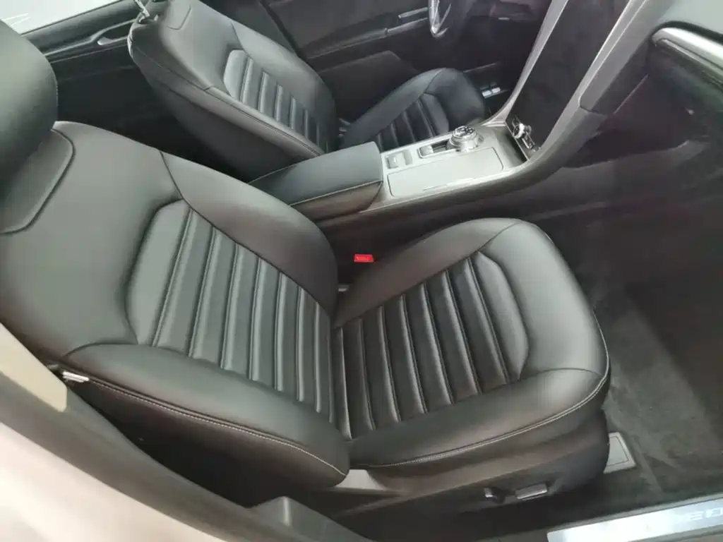 Ford Mondeo — миниатюра 25