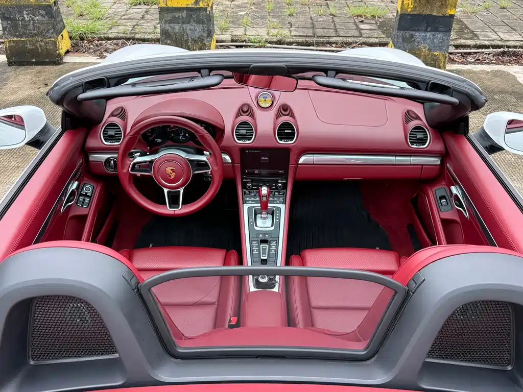 Porsche 718 2022 Boxster 2.0T