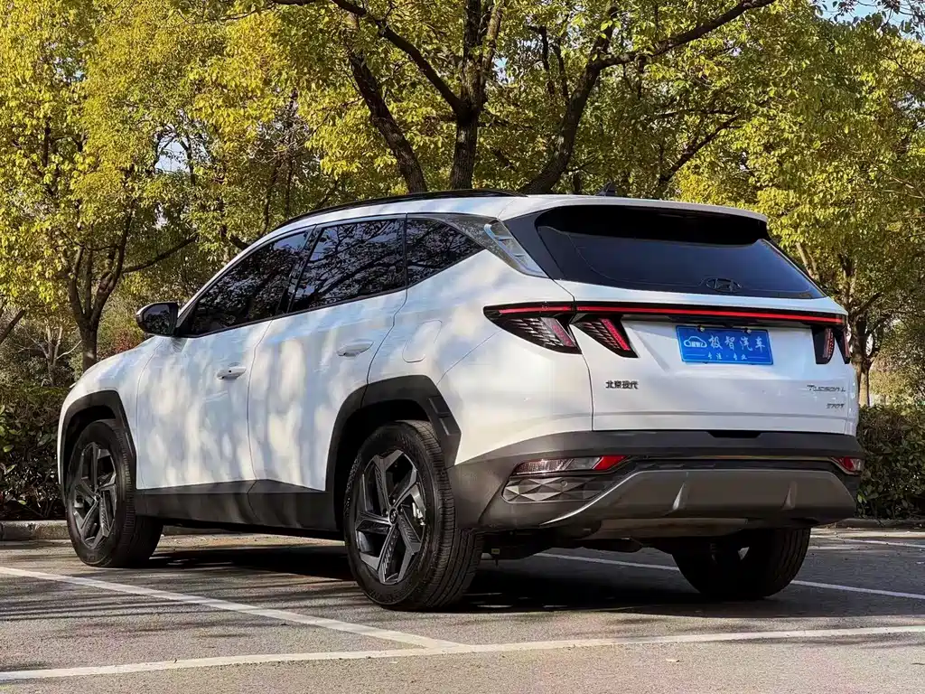 Hyundai Tucson 2023 L 1.5T AT DLX Luxury