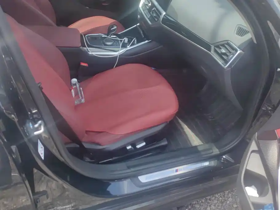 BMW 3 Series — миниатюра 8