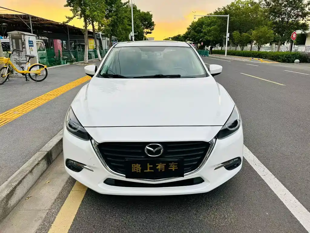 Mazda 3 Axela — миниатюра 2