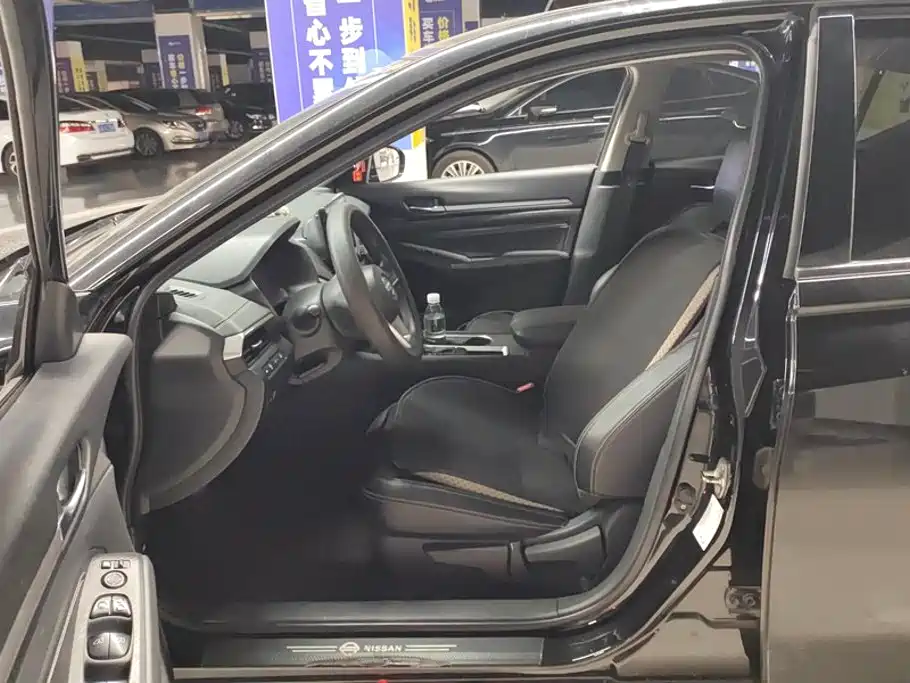 Nissan Teana — миниатюра 9