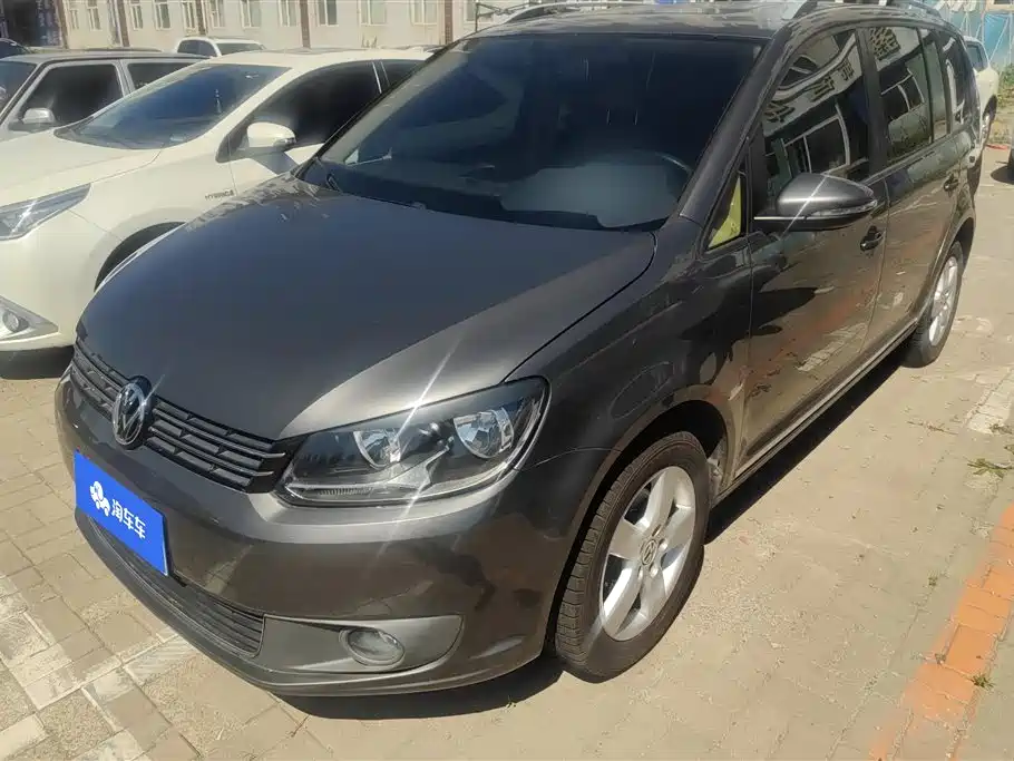 Купить Volkswagen Touran