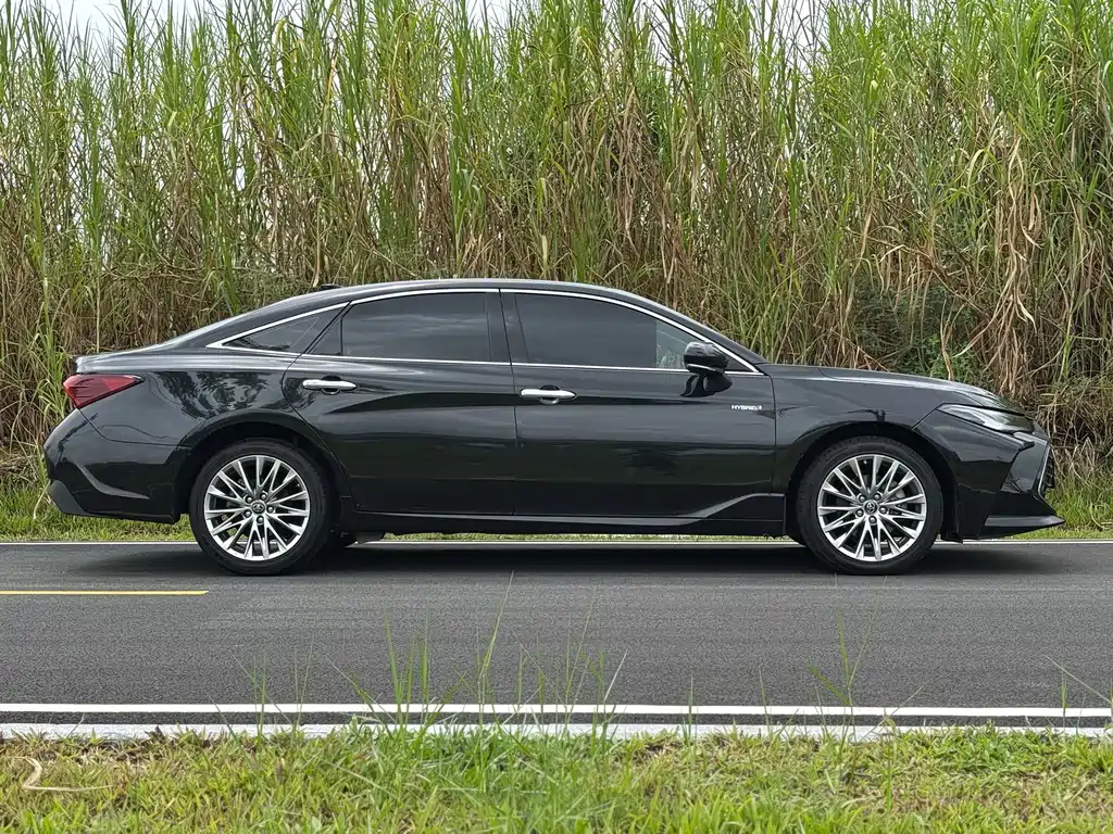 Toyota Avalon — миниатюра 4