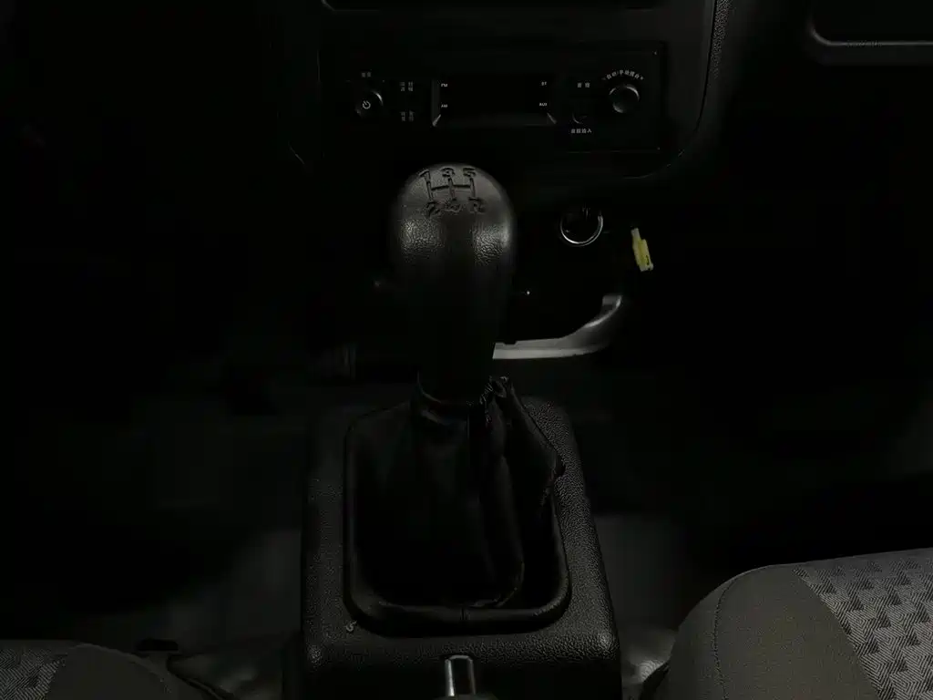 Wuling Zhiguang — миниатюра 13