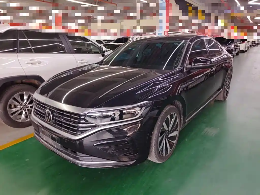 帕萨特 2022款 330TSI 精英版 2022