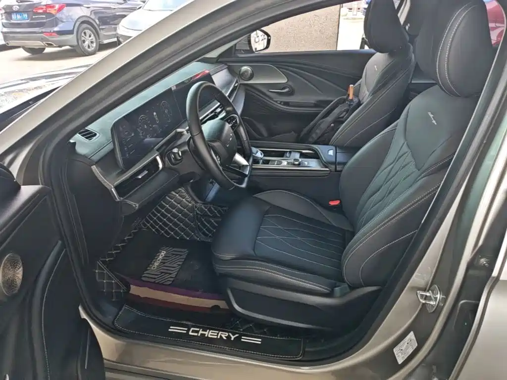 Chery Arrizo 8 — миниатюра 15