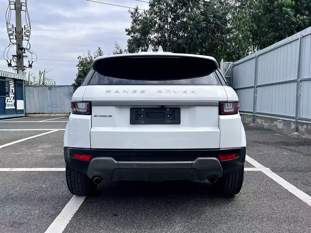 Land Rover Evoque — миниатюра 5