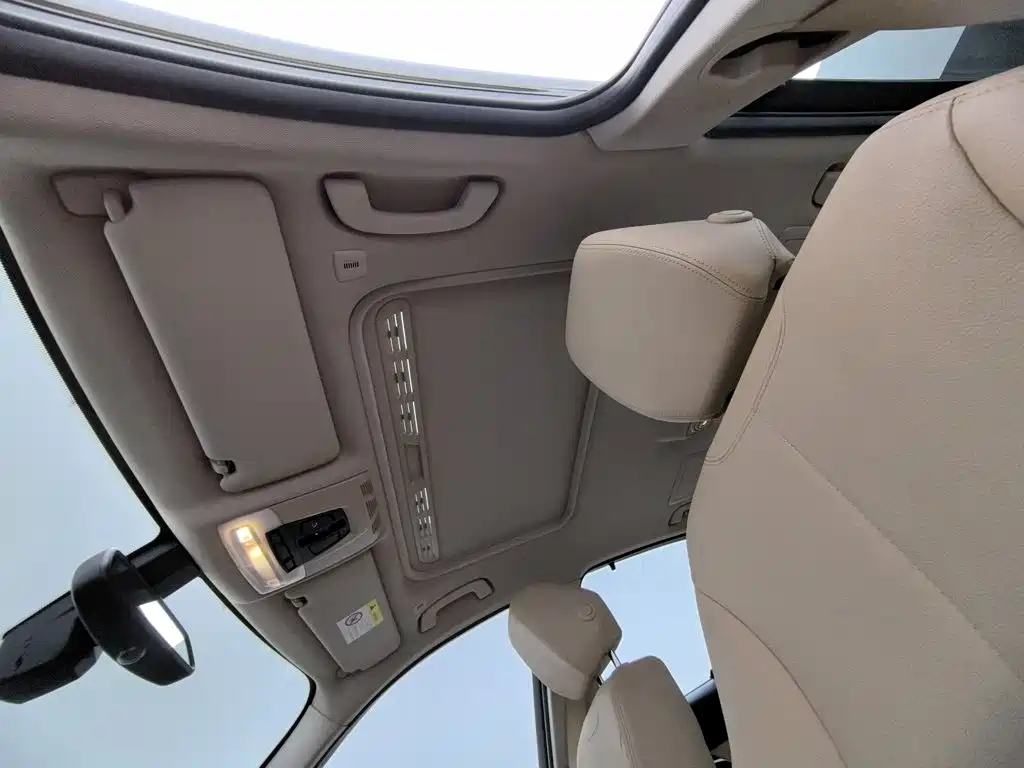 BMW 3 Series — миниатюра 14