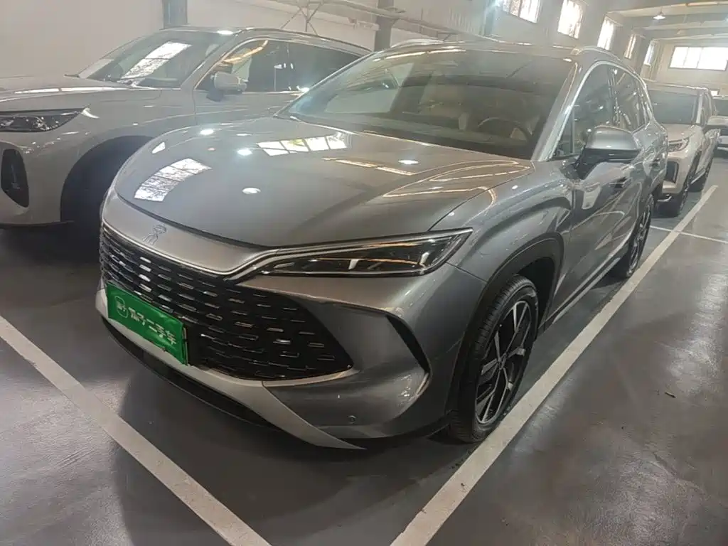 BYD L DM-i — миниатюра 2